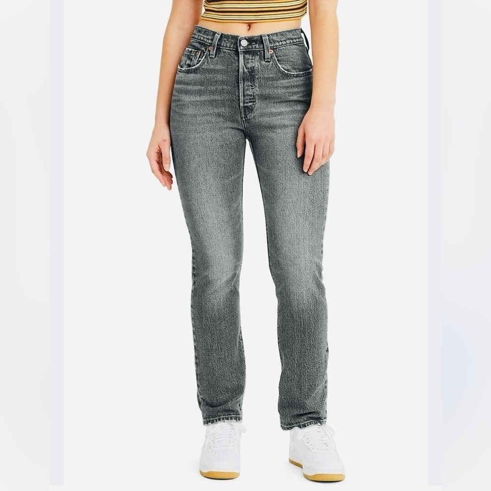 Levi's 501 Button Fly Skinny Jeans in Grey Wash Size 27